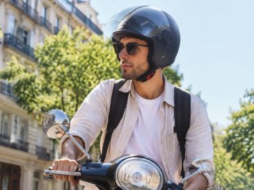 Casque moto jet HJC : quel modèle choisir pour la ville et les trajets estivaux